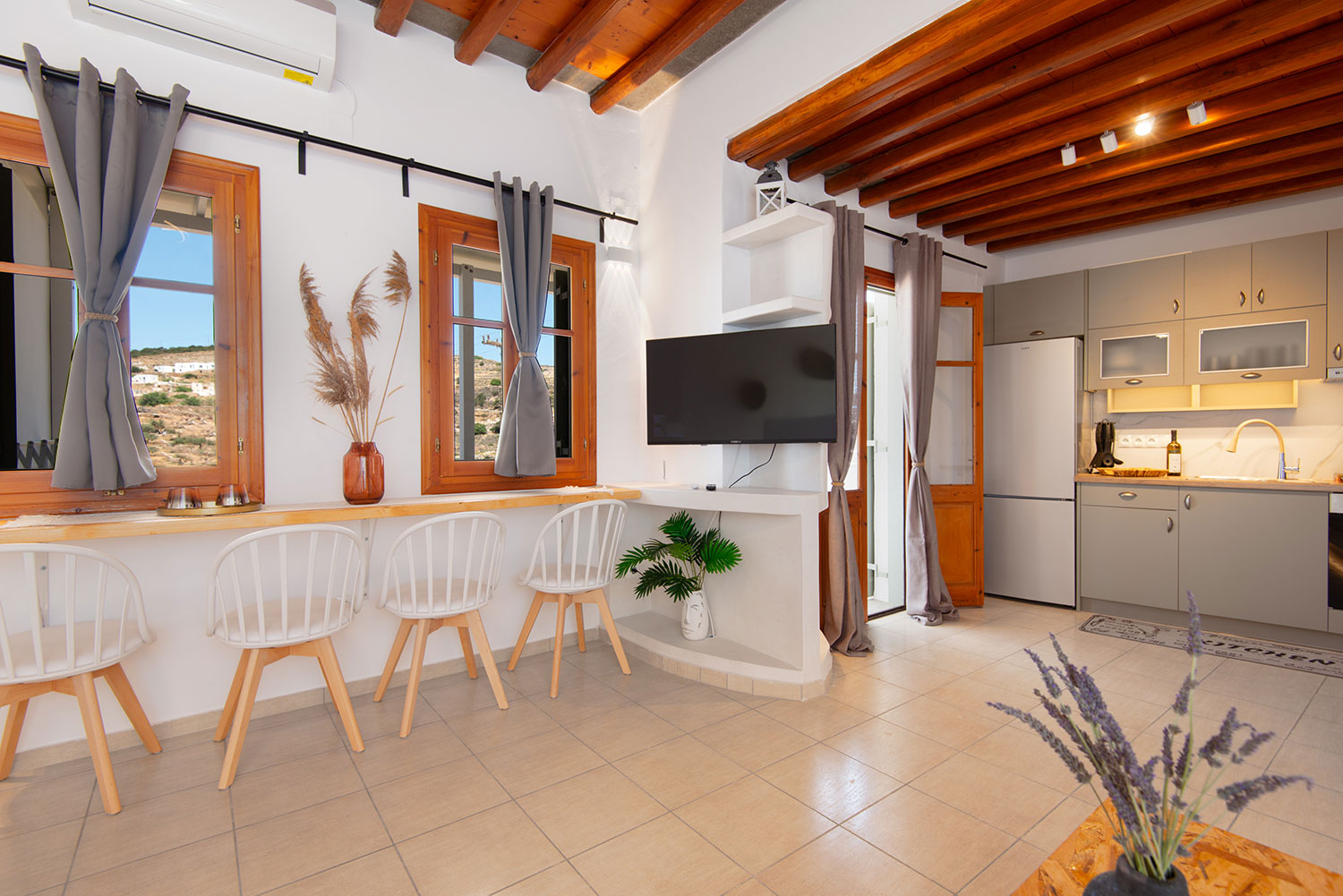 Μοντέρνο κυκλαδίτικο σπίτι στον Αρτεμώνα της Σίφνου